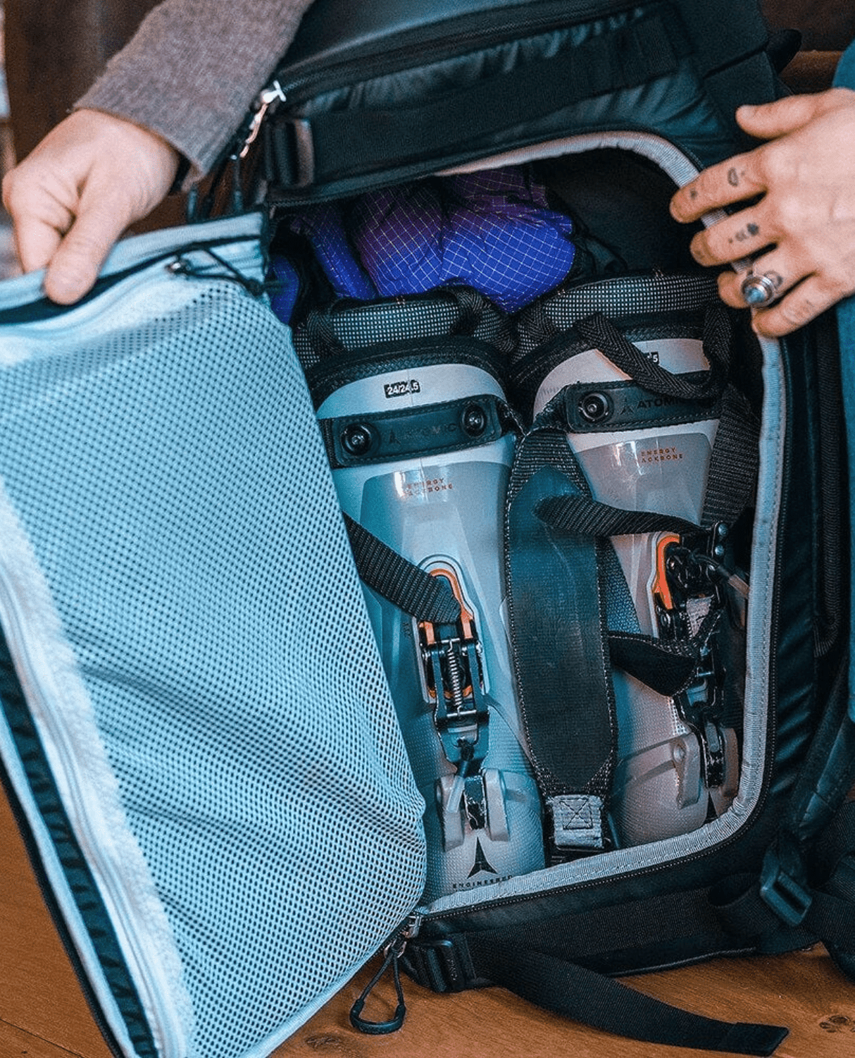 Osprey Mountain Bound Boot Pack Plus - Black - Ryggsäckar - Alpingaraget