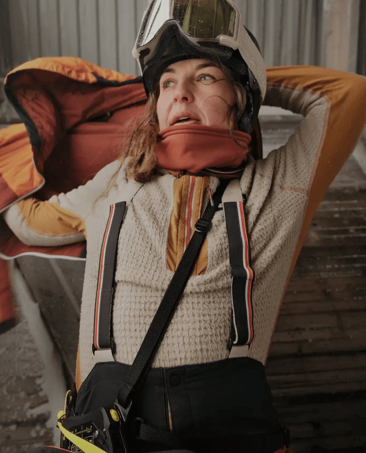 Elevenate Womens Vertical Hood - Ginger Beige - Mellanlager - Alpingaraget