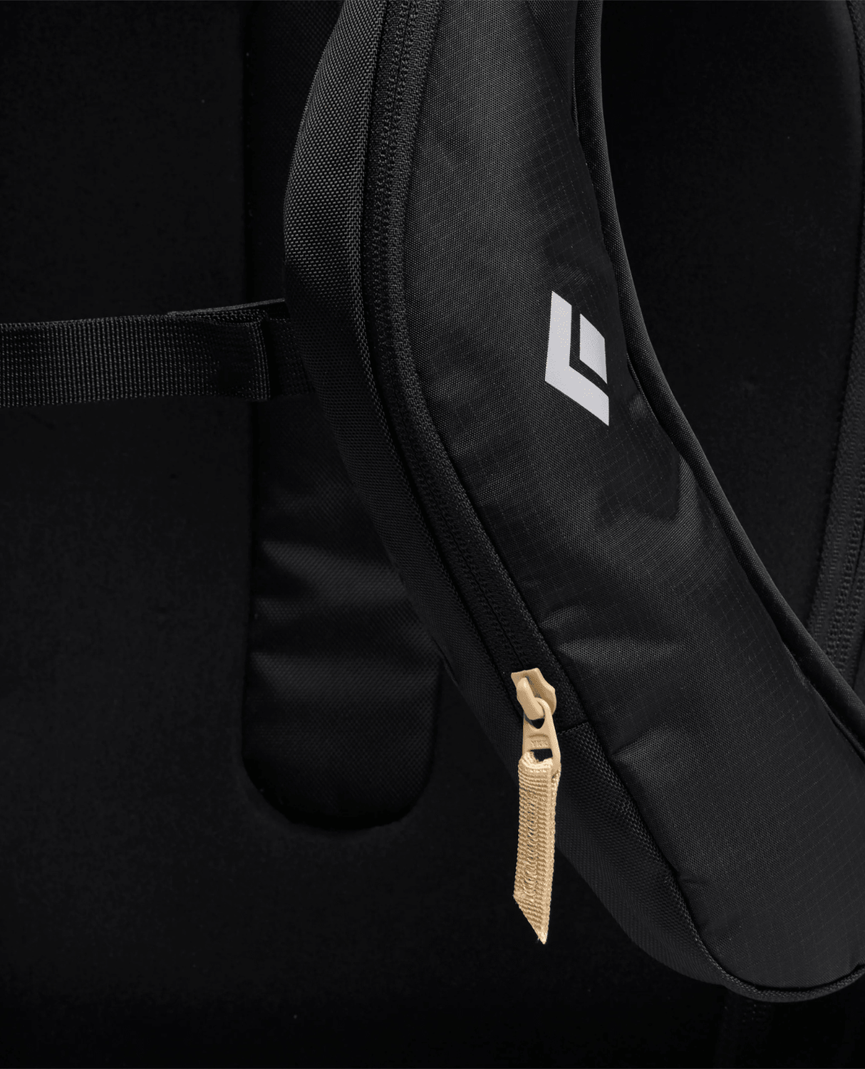 Black Diamond Dawn Patrol 32 Backpack - Black - Ryggsäckar - Alpingaraget