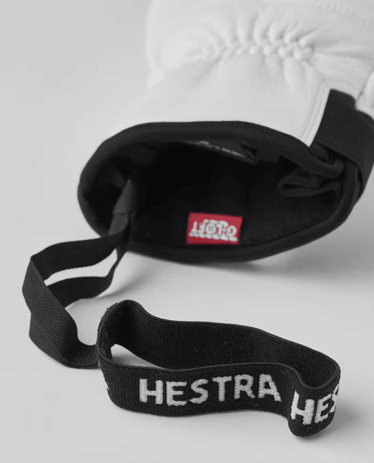 HESTRA Omni 5 Finger - White - Handskar - Alpingaraget