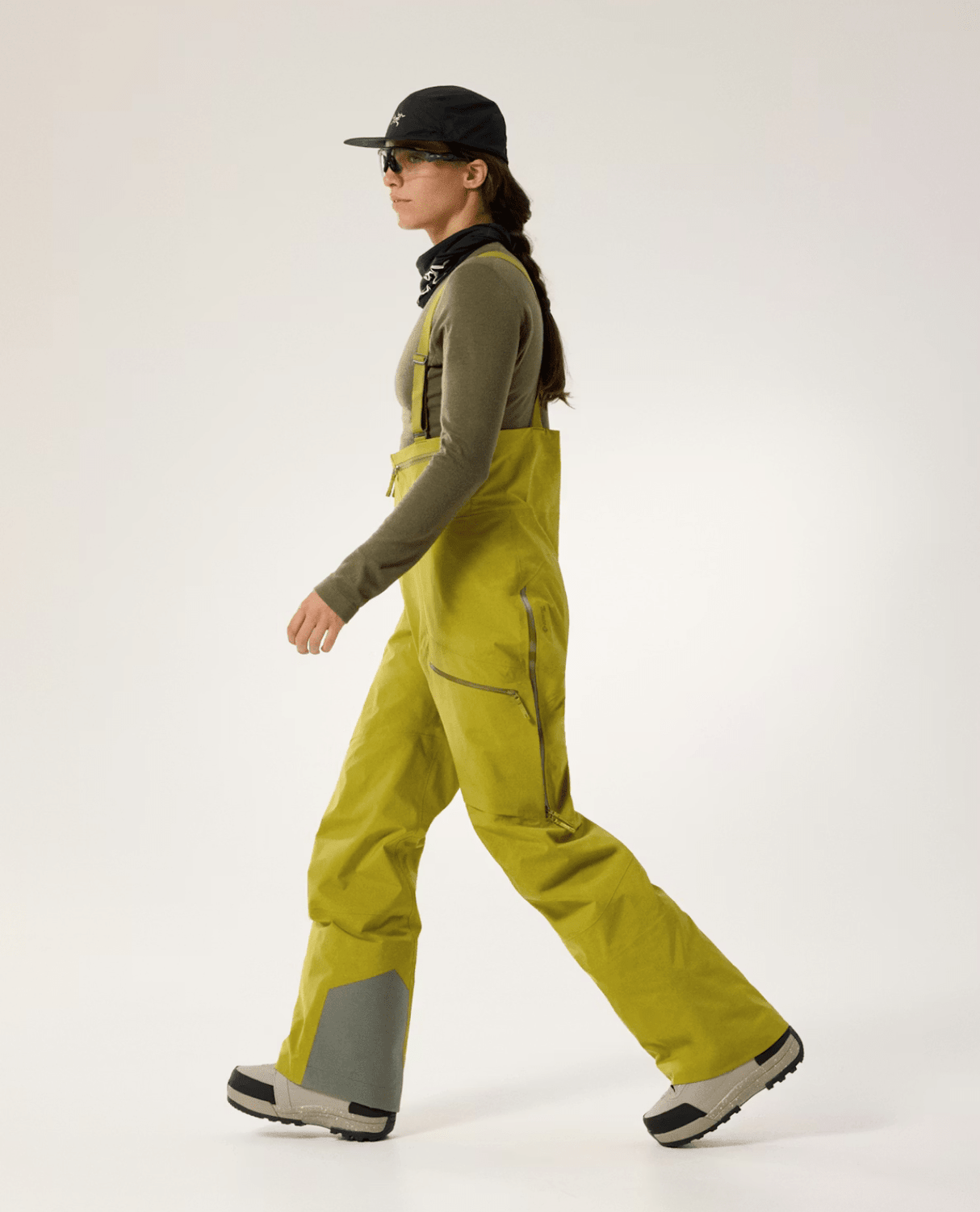 Arc'teryx Women Rush Bib Pant - Olive Moss - Skidbyxor - Alpingaraget