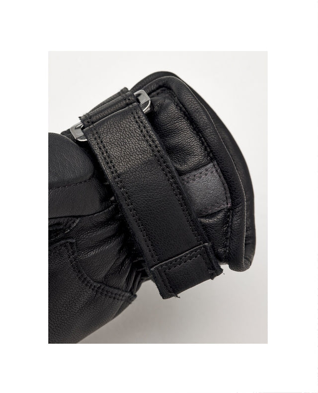 Hestra Junior Impact Racing 5 Finger - Black Flame Red - Alpingaraget