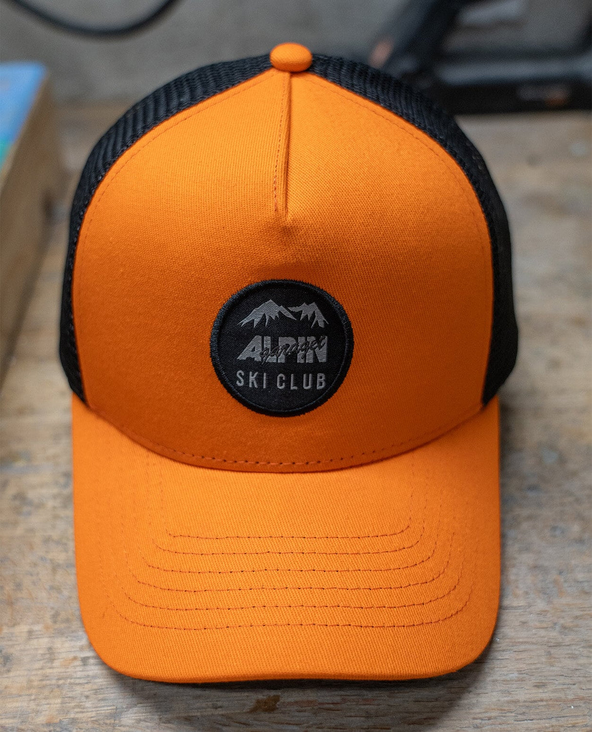 Alpingaraget Ski Club - Orange/Svart - KlÀdtillbehör - Alpingaraget