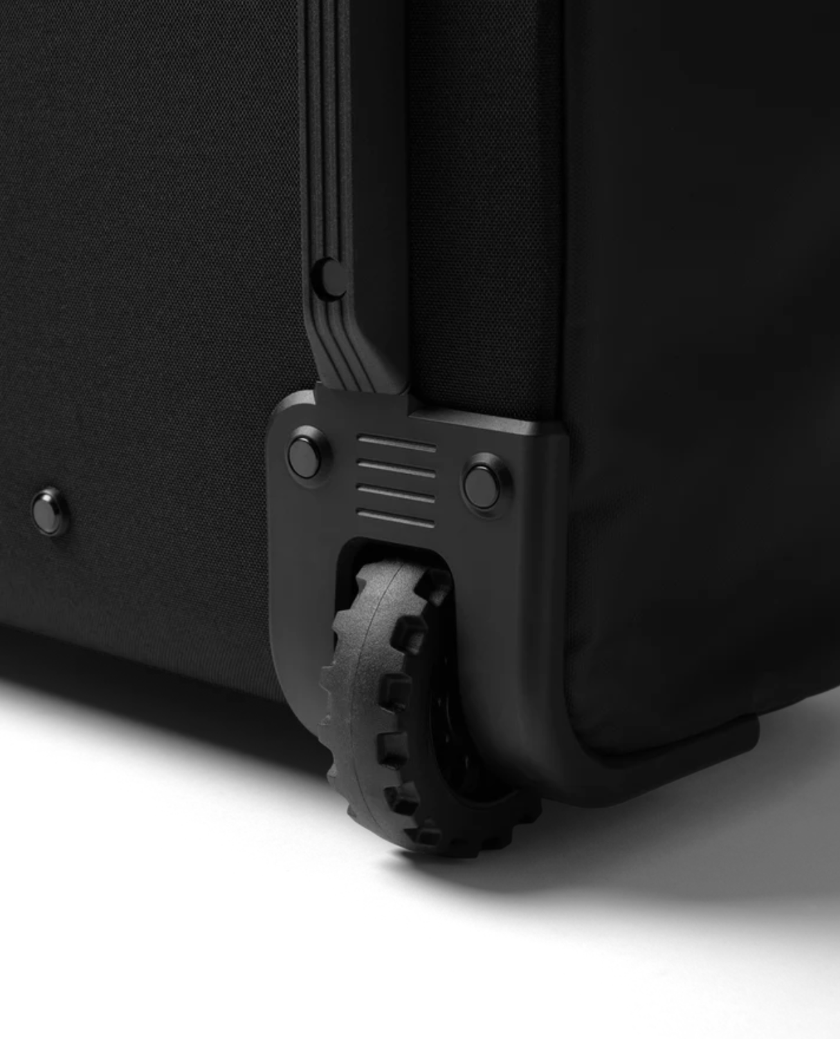 D_b_ Hugger Roller Bag 90L - Forest Green Alpingaraget