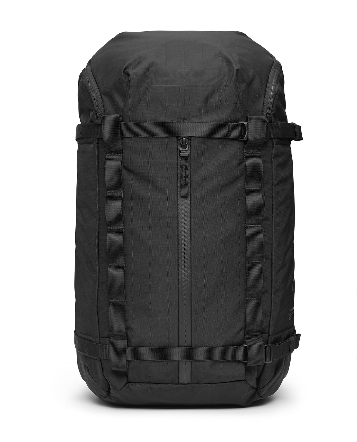 D_b_ Backcountry Backpack 25L - Black Out - Ryggsäckar - Alpingaraget