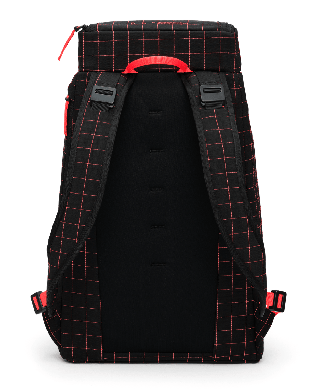 D_b_ Hugger Backpack 30L - Coral Flash - Ryggsäckar - Alpingaraget