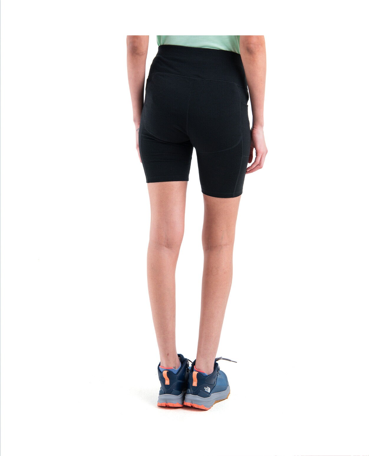 Icebreaker Women Merino 260 Fastray II 8 High Rise Shorts - Black - Alpingaraget