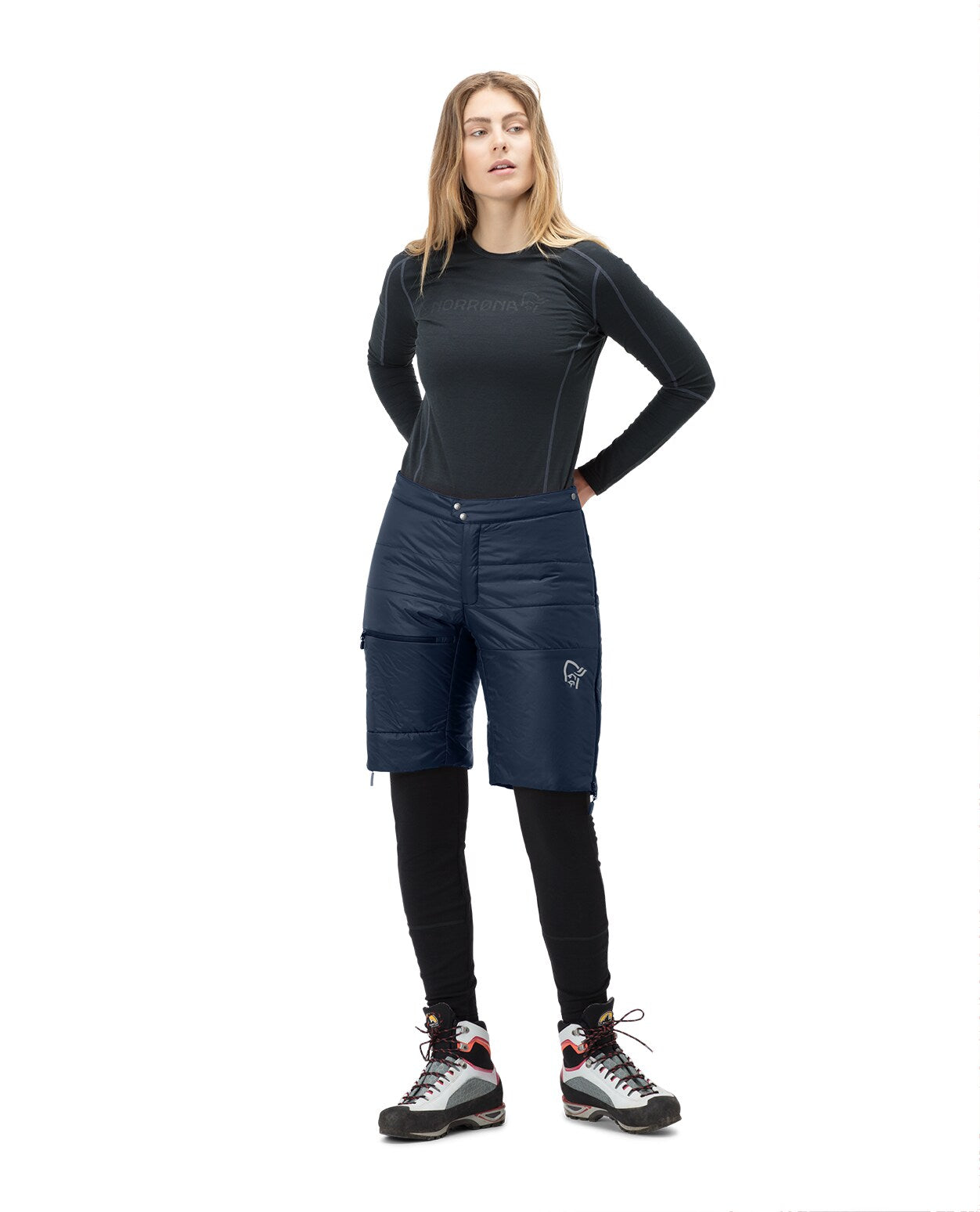 Norröna women falketind thermo40 shorts - Indigo Night Blue  Alpingaraget