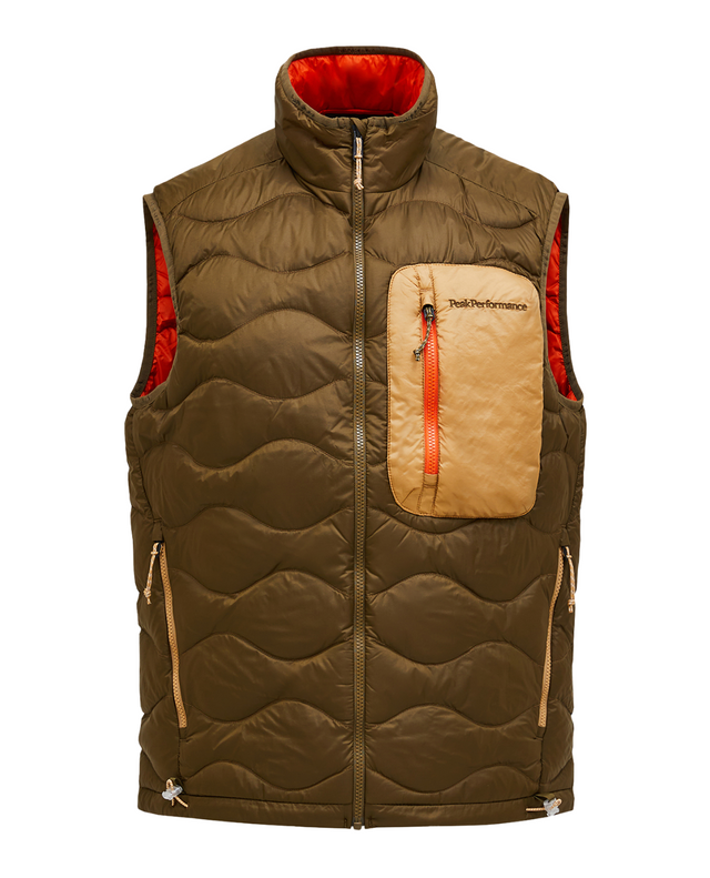 Peak Performance Men Helium Utility Down Vest - Meadow Moss / Sierra Sand  Alpingaraget