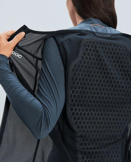 POC Women VPD Air Vest - Uranium Black - Ryggskydd - Alpingaraget