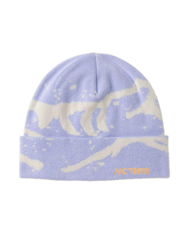 Arc'teryx Grotto Toque i Kasumi/Sea Salt, en stickad mössa för skidåkning och vardag.