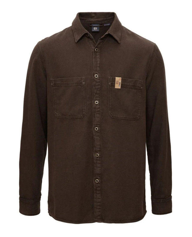 Elevenate Hokkaido Shirt Men i färgen Shiitake Brown, en långärmad brun bomullsskjorta för herrar.