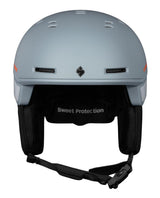 Sweet Protection Adapter Mips Helmet i Platinum Grey, en grå alpinhjälm sedd framifrån med integrerad Mips-teknologi.