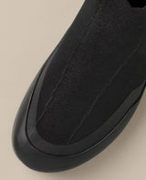 Närbild på Arc'teryx Kragg Mid Men i svart, som visar den slitstarka gummiförsedda tån och stickade ovandelen.