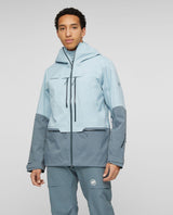 Mammut Haldigrat HS Hooded Jacket Men i färgen Nebla-Strata, en ljusblå hardshelljacka för herrar för friåkning och toppturer.