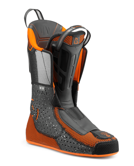 Tecnica Mach1 HV 130 TD alpinpjäxa innersko i orange och svart färg.