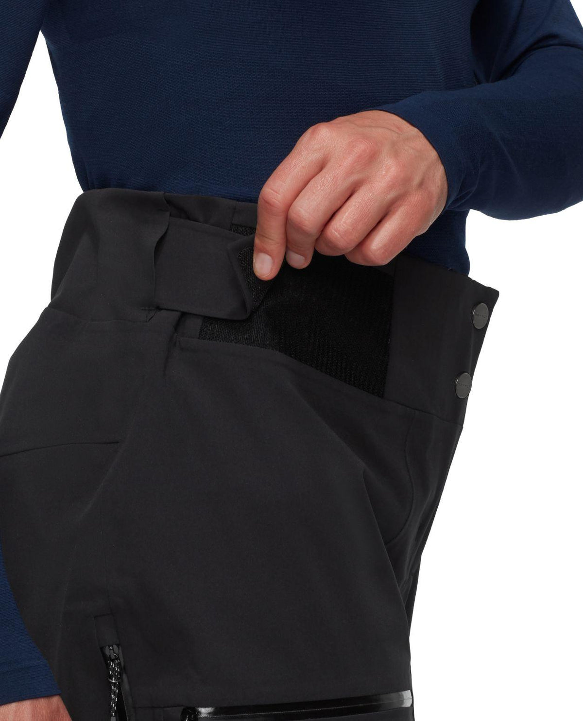 Mammut Stoney HS Pants Women - Svart skidbyxa som visar midjans justering med kardborreband.