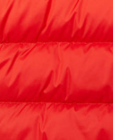 Närbild på det röda ripstop-materialet på Mammut Waymarker IN Hooded Jacket Junior - Mammut Red
